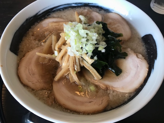 社長川崎のラーメン紀行 川崎が各地で食べ歩いた ラーメンをご紹介します